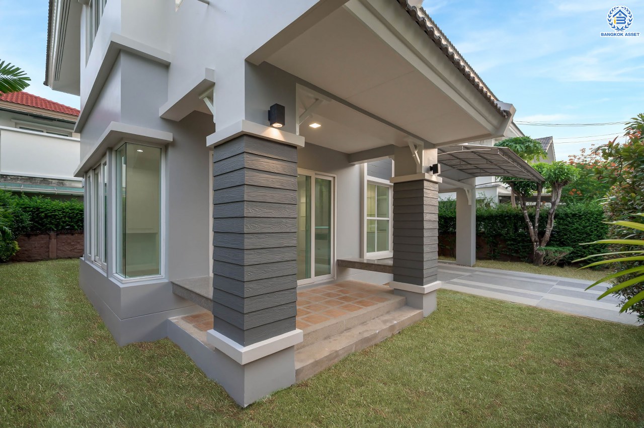 บ้านมือสองตกแต่งใหม่ โครงการ คาซ่าแกรนด์ รัตนาธิเบศร์-ราชพฤกษ์ บ้านเดี่ยวจากแบรนด์ Q.House เนื้อที่ 68 ตร.ว. ฟังก์ชัน 3 ห้องนอน 4 ห้องน้ำ 1 ห้องแม่บ้าน จอดรถได้ถึง 2 คัน พร้อม Facilities ครบครัน บนทำเลเดินทางสะดวก ติดถนนราชพฤกษ์ ใกล้เซ็นทรัลเวสต์เกต และรถไฟฟ้าสายสีม่วง "สถานีบางรักใหญ่"